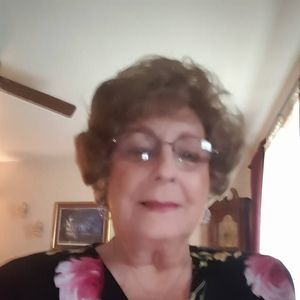 Meet your Posher, Edith